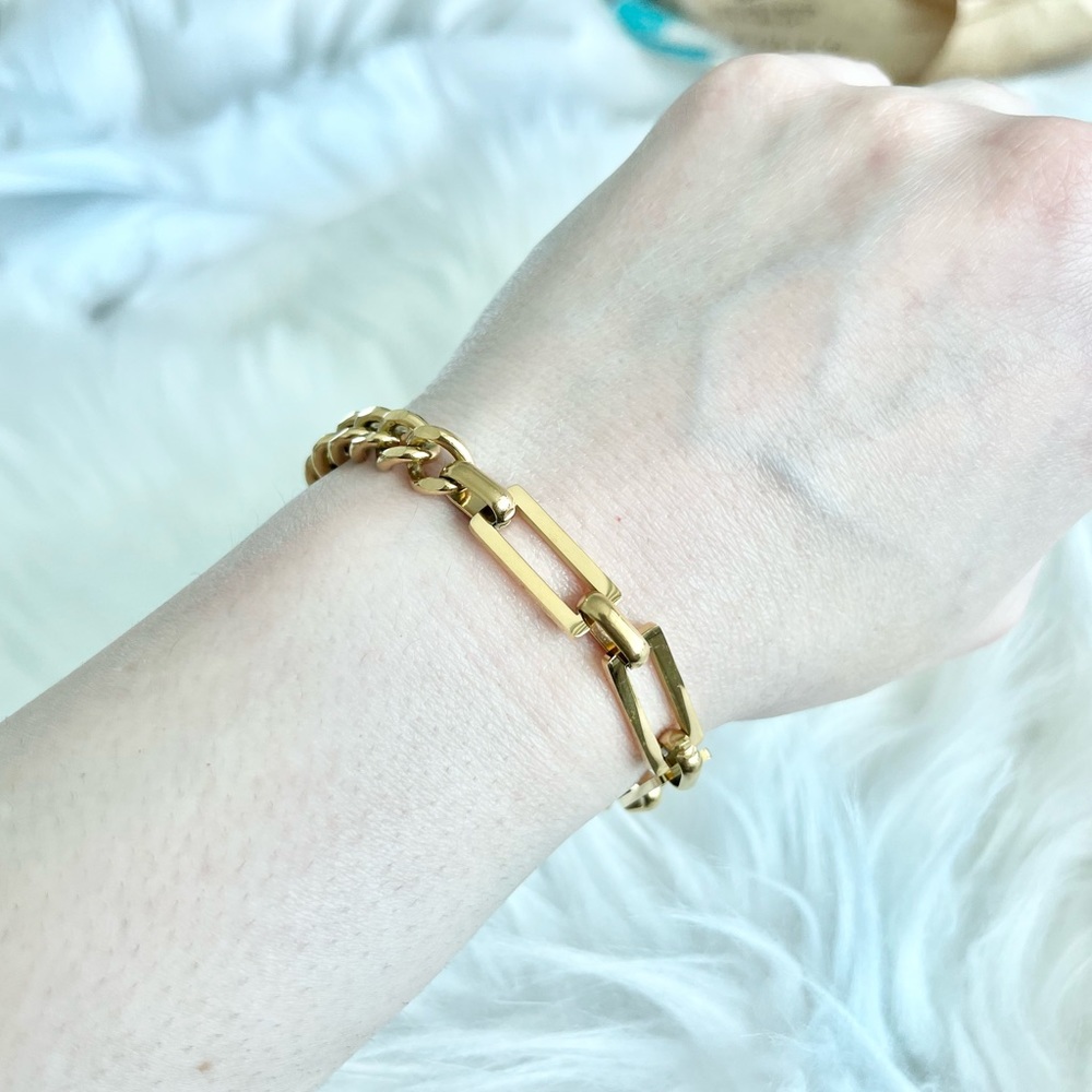 18k Plated Gold Mixed Wide Curb Paperclip Rectangle Chain Bracelet